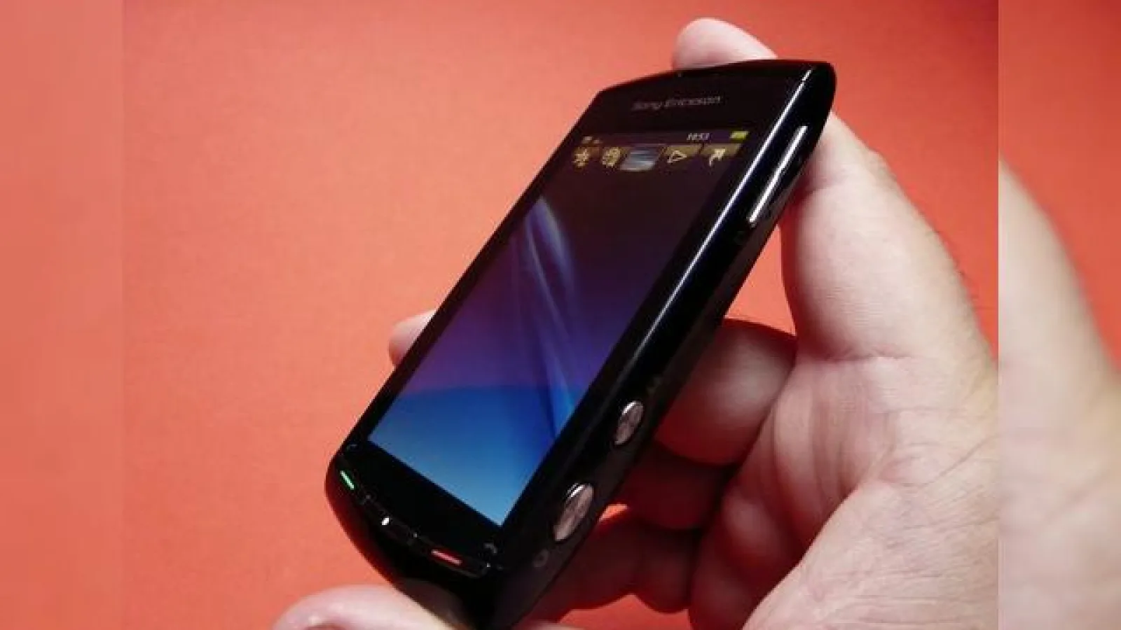Sony Ericsson Vivaz, intr-o recenzie marca Mobilissimo.ro (Video)