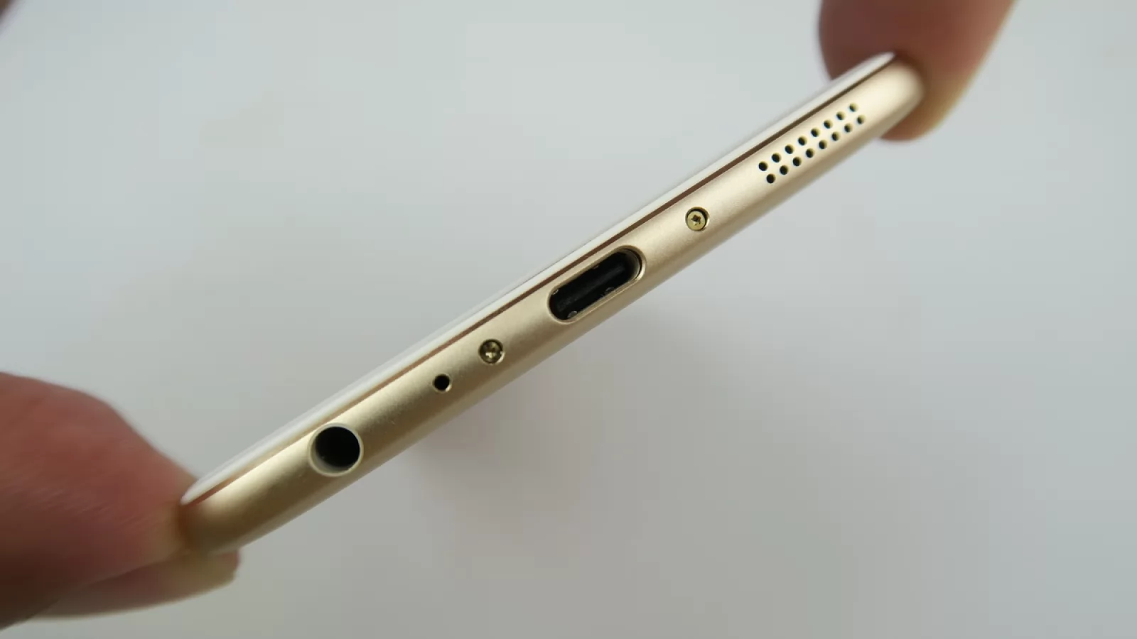 Meizu Pro 6 Plus: Multimedia excelentă în jocuri şi filme, nici la muzica nu e rea