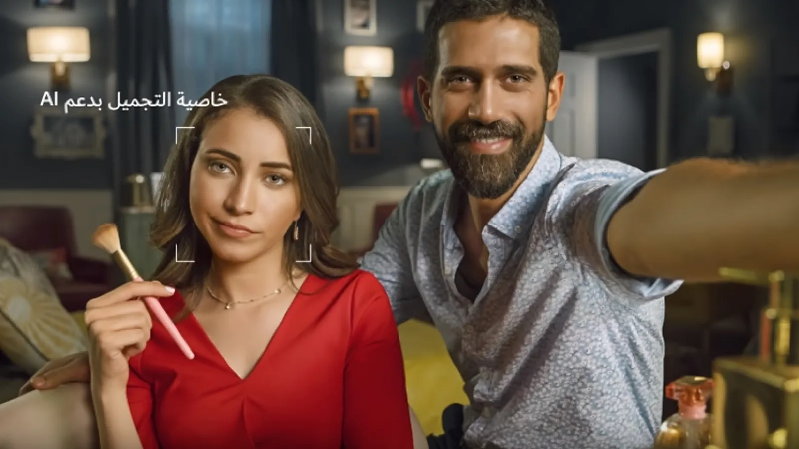 Huawei trișează din nou! Folosește fotografii realizate de un DSLR pentru a promova camera selfie de pe Nova 3
