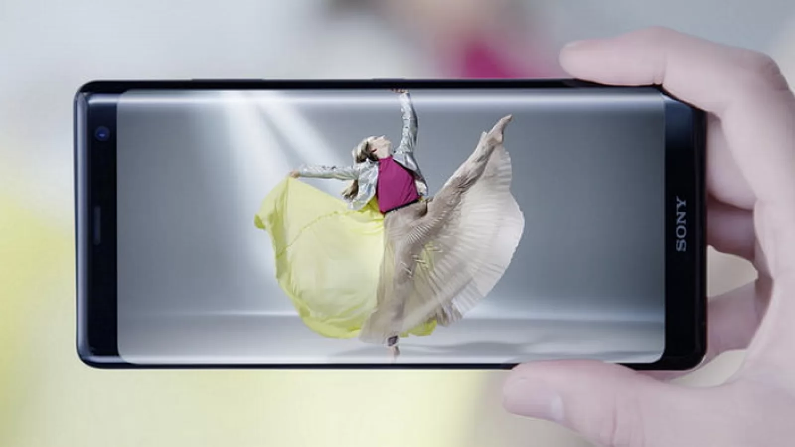 IFA 2018: Sony Xperia XZ3 devine oficial, cu un ecran OLED curbat, Android Pie preinstalat, cameră singulară