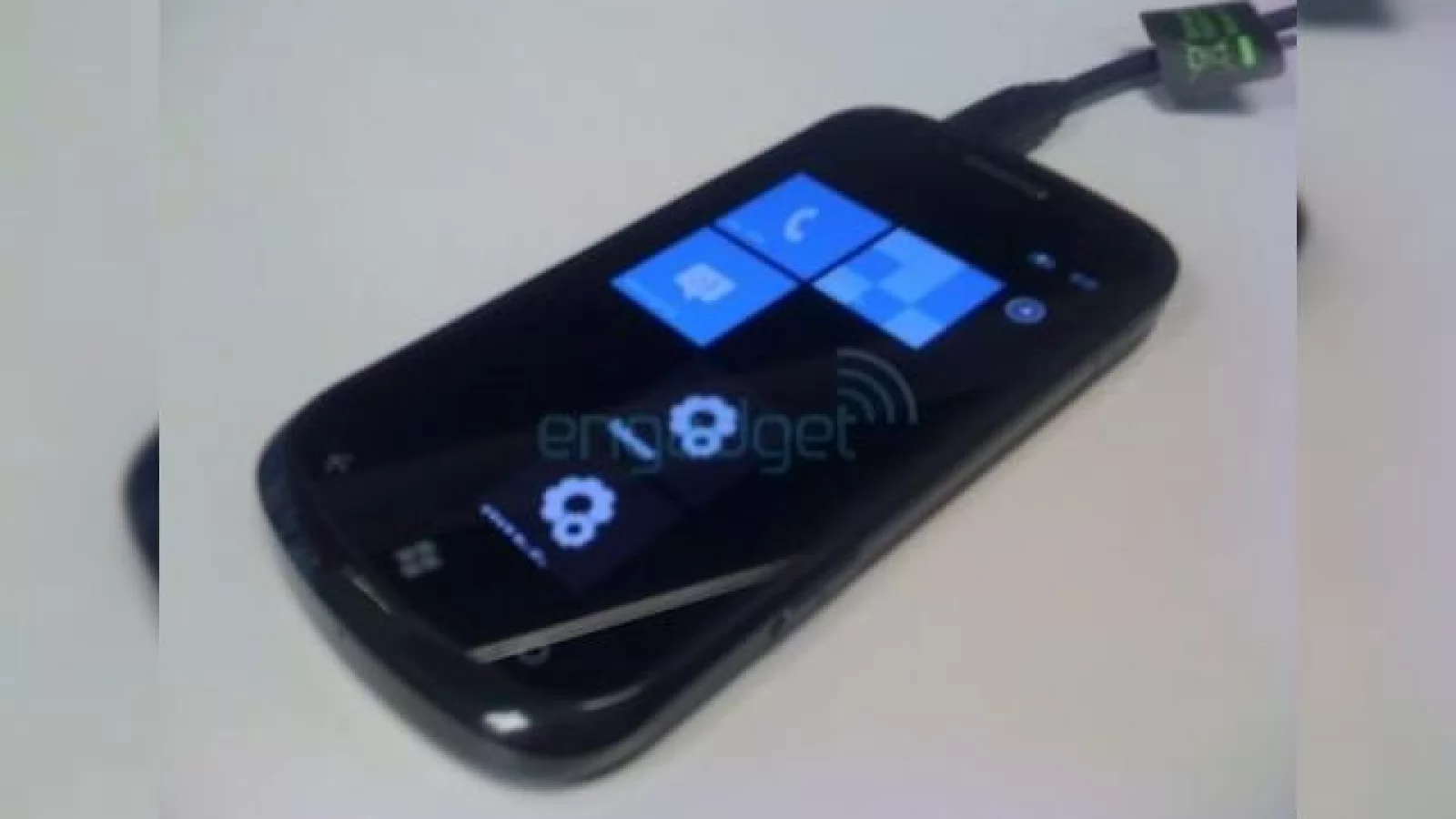 Cetus i917, imagini relativ clare, cu viitorul telefon Windows Phone 7 al Samsung!
