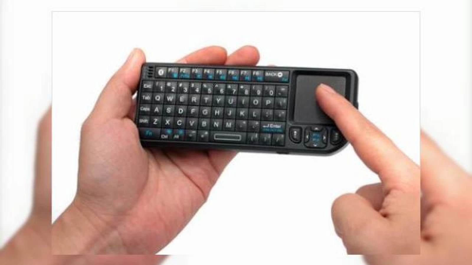Mini tastatura Bluetooth ProMini - ideala pentru controlul iPad-ului si telefonului mobil