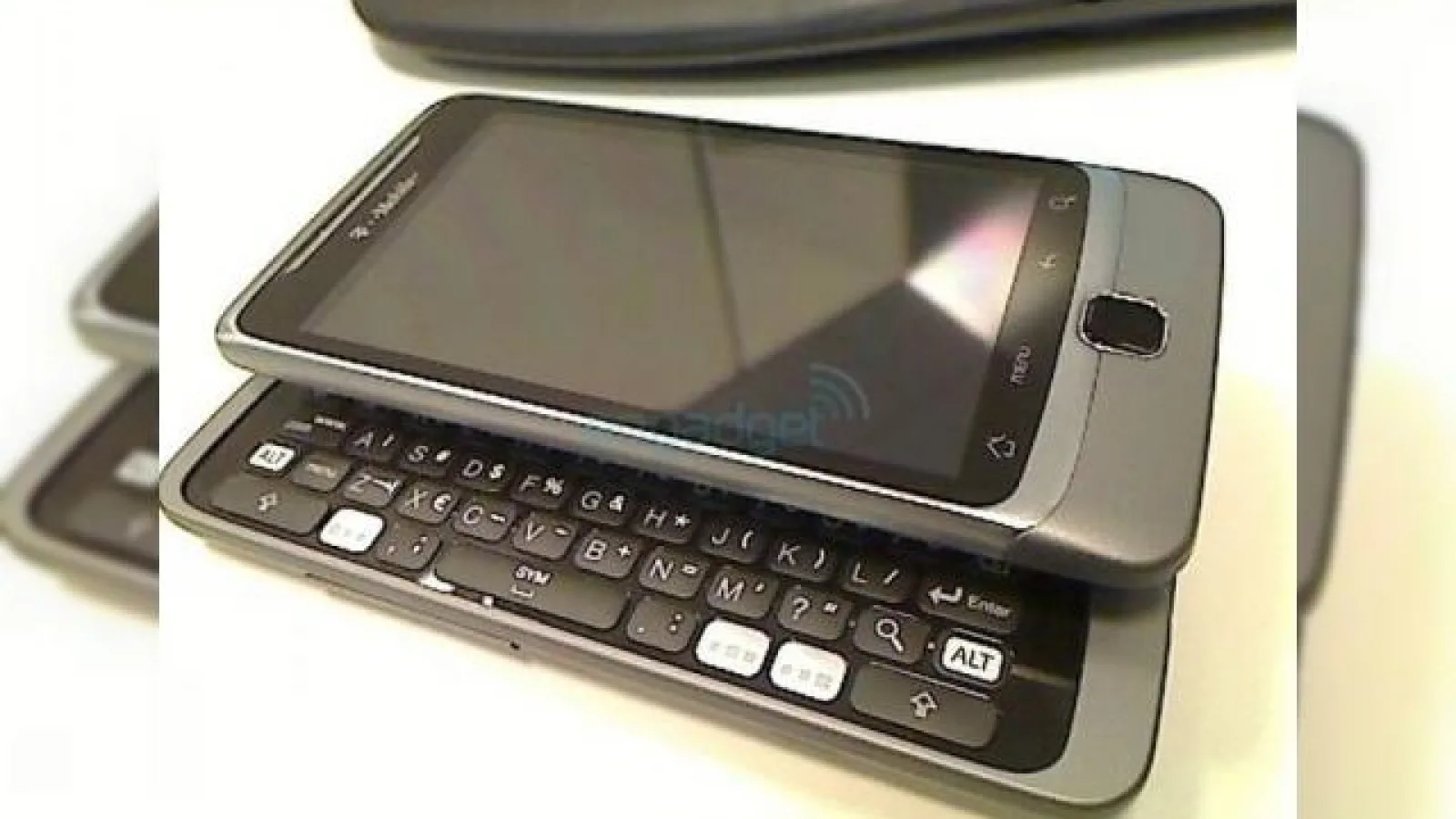 Noul smartphone HTC Vision vine cu un procesor Qualcomm upgradat, conform unui ROM scapat pe web