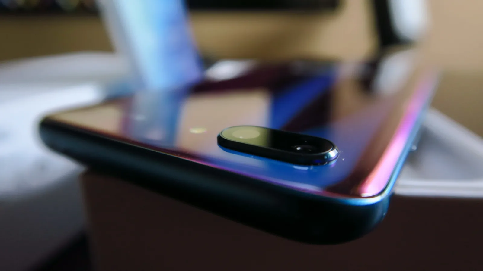 Huawei Honor 10: Hardware de P20, ba chiar mai mult