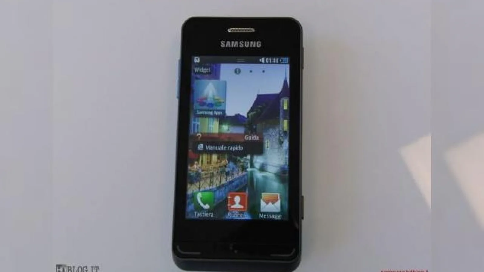 Noi imagini cu Samsung Wave 7320 si specificatiile complete, disponibile aici!