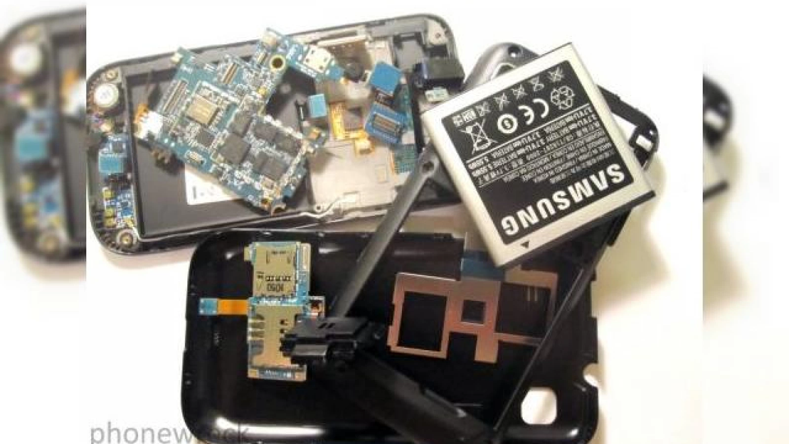 Disectia unui hit: Samsung Galaxy S ne prezinta interiorul sau in imagini