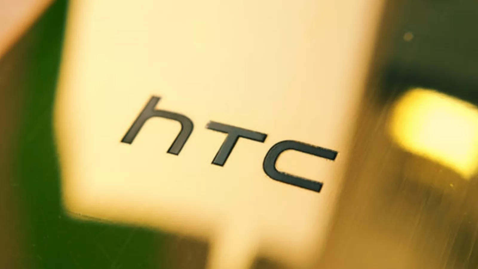 Veniturile HTC pe septembrie ajung la un nou minim istoric; Veniturile pe 2018 la 50% faţă de 2017