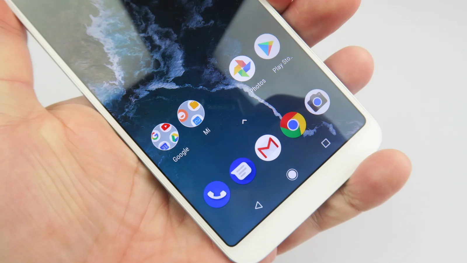 Xiaomi Mi A2: Display nici prea prea, nici foarte, foarte