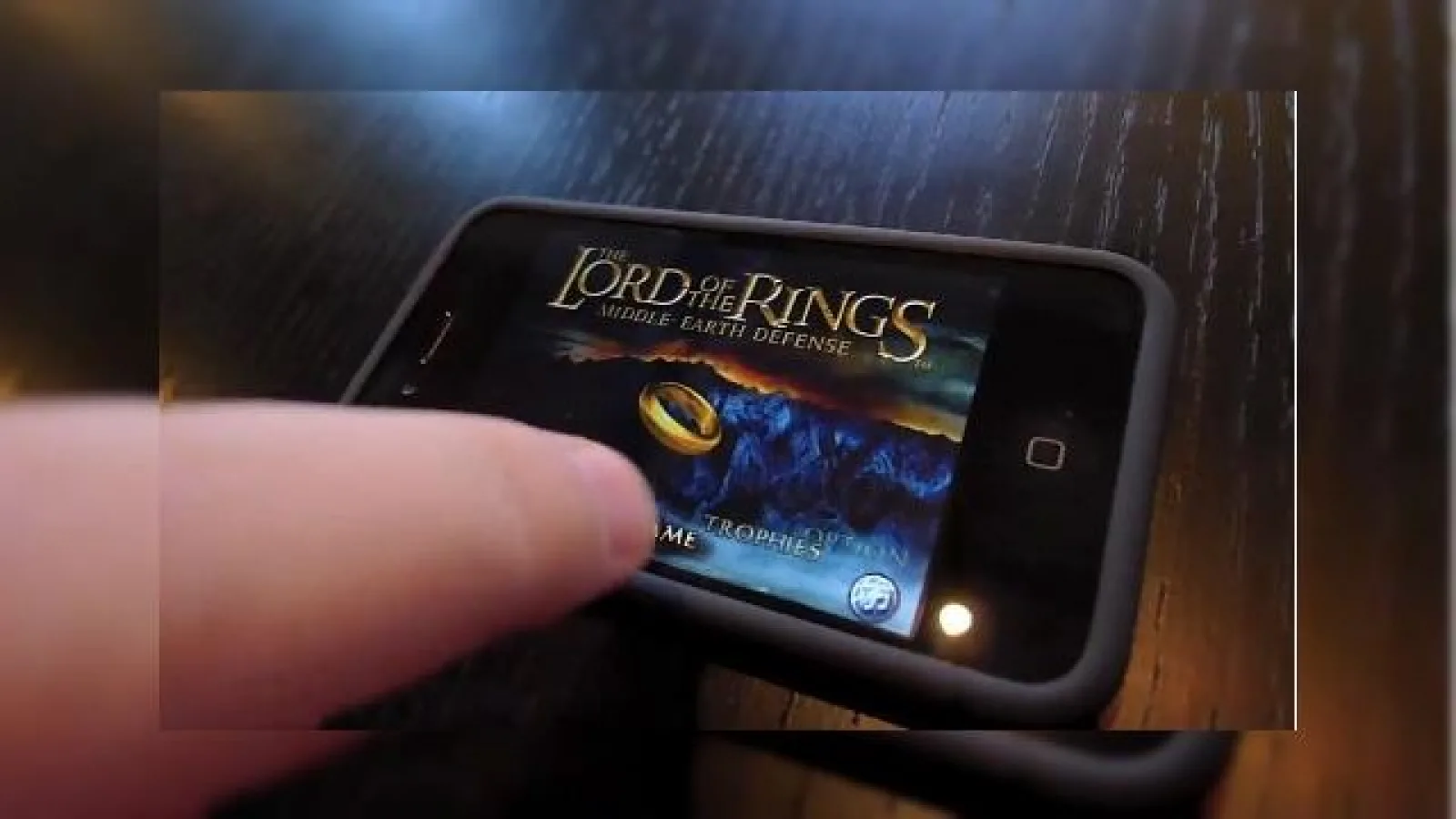 Frodo si Inelul acum pe iPhone, intr-un joc tip "Tower Defense" (Video)