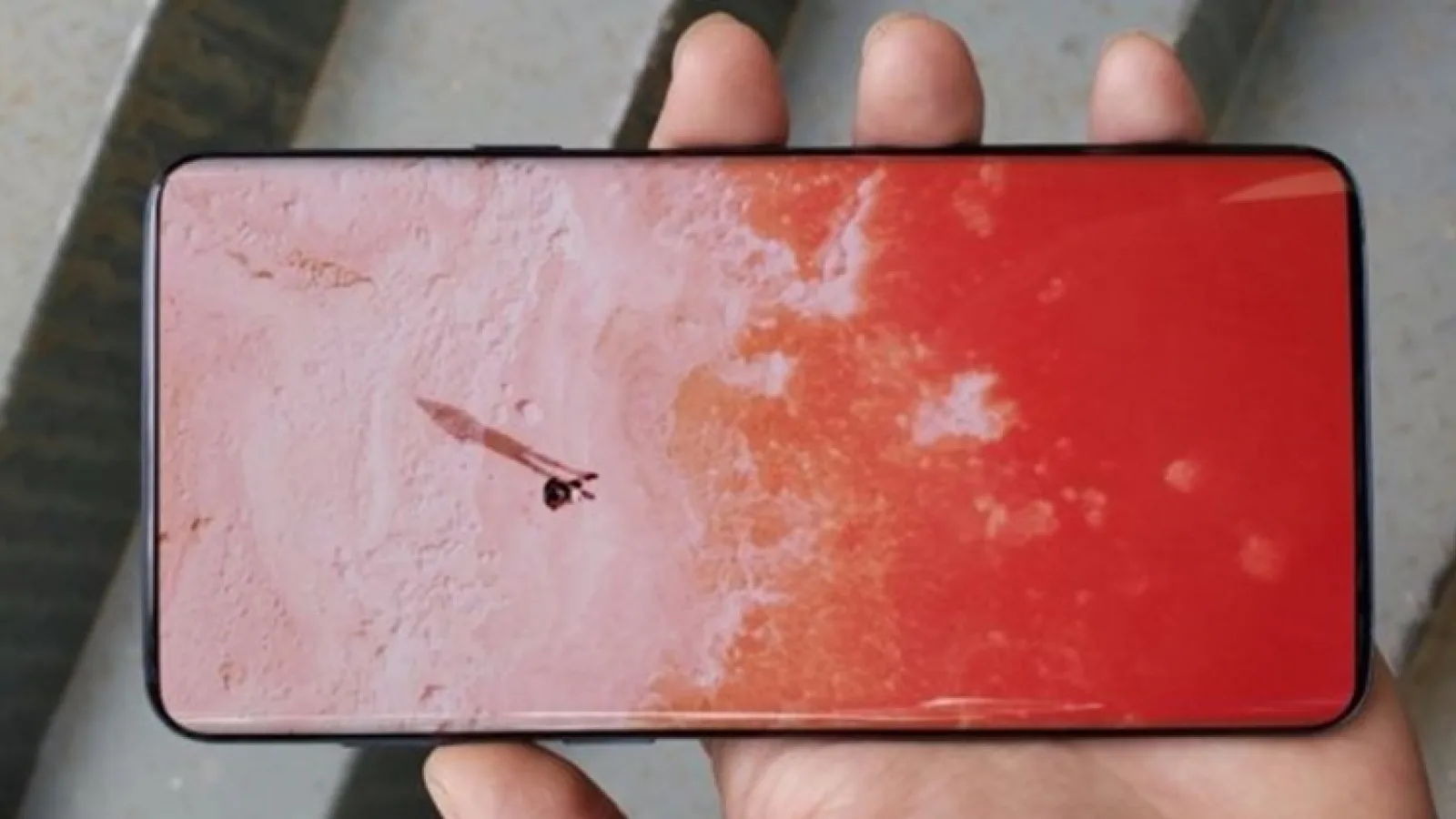 Cum arată ecranul lui Samsung Galaxy S10 care îngroapă panourile cu breton și aduce cititorul de amprente