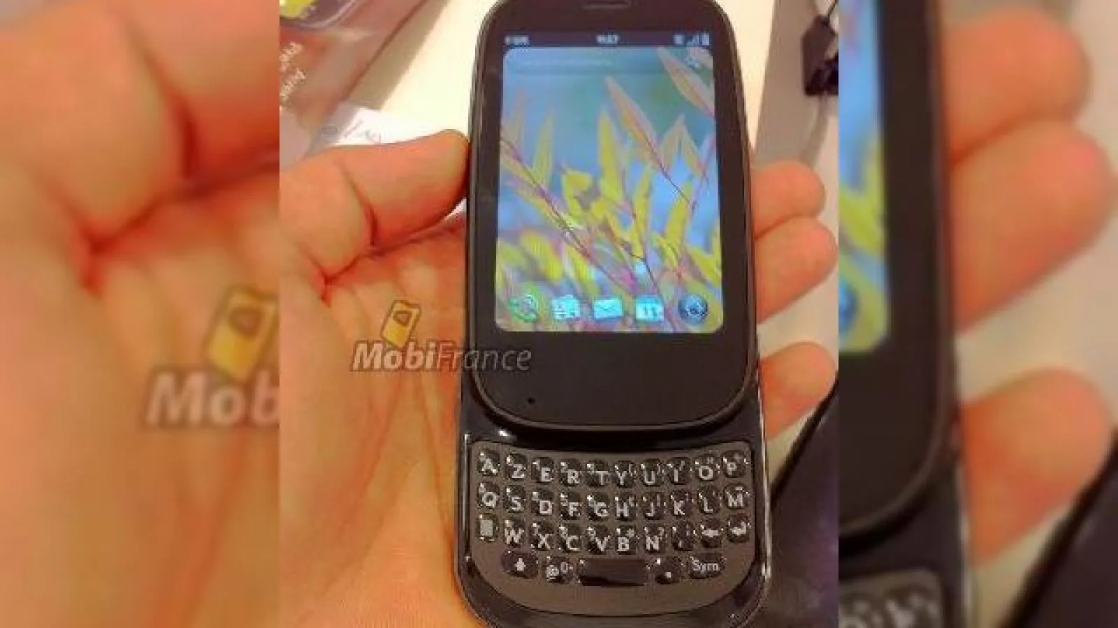 Primele imagini cu Palm Pre 2 sosesc din Franta