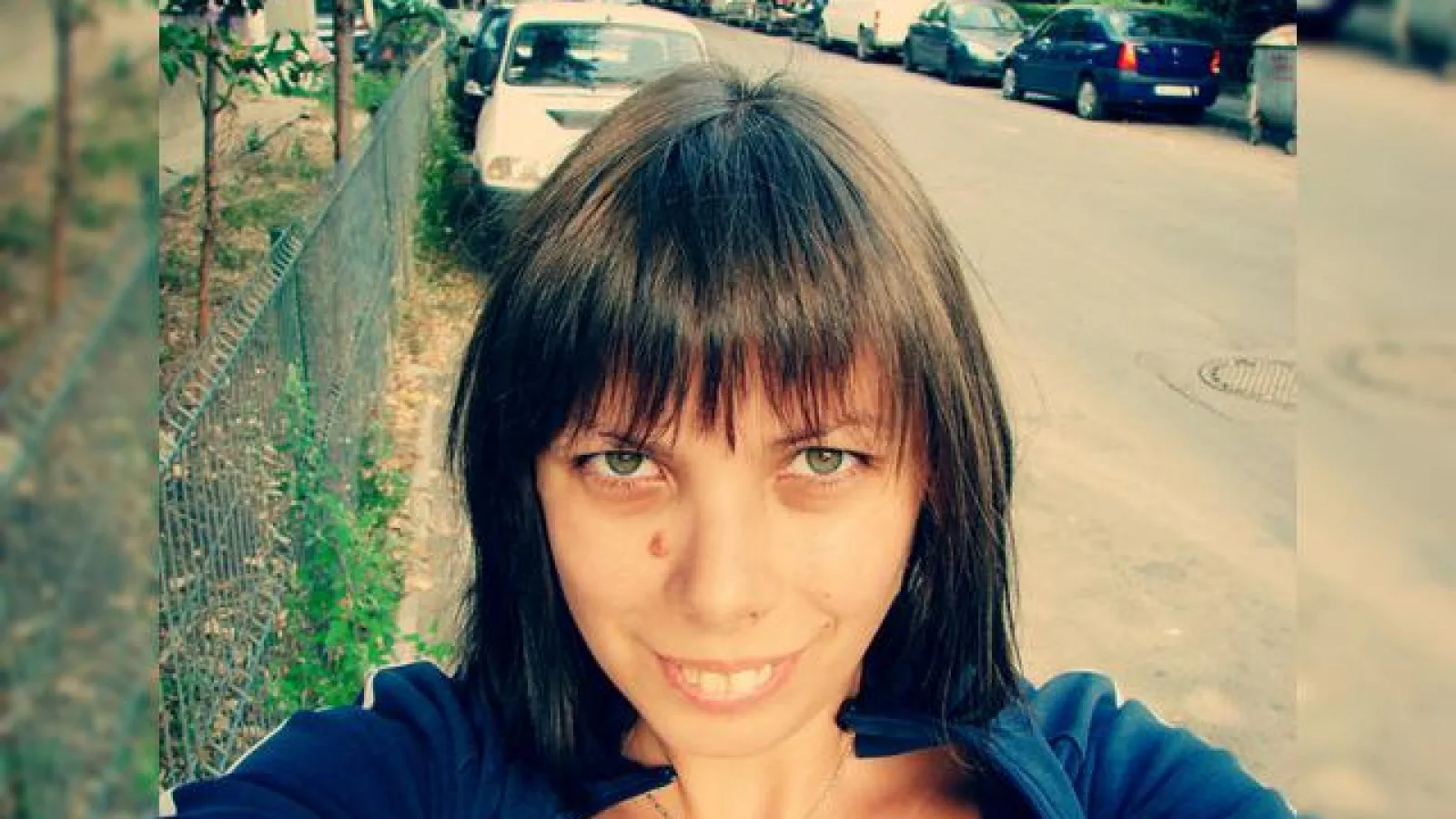 iPhone versus HTC - viziunea feminina