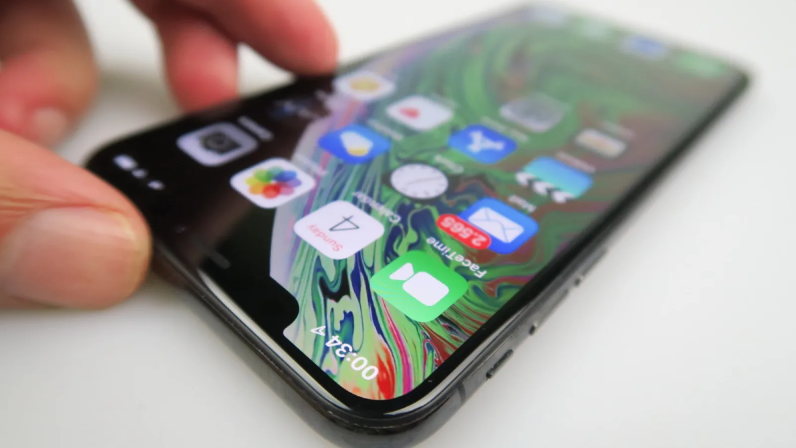 Apple iPhone XS Max: Benchmark-uri imense, dominaţia în 2018-2019 e asigurată