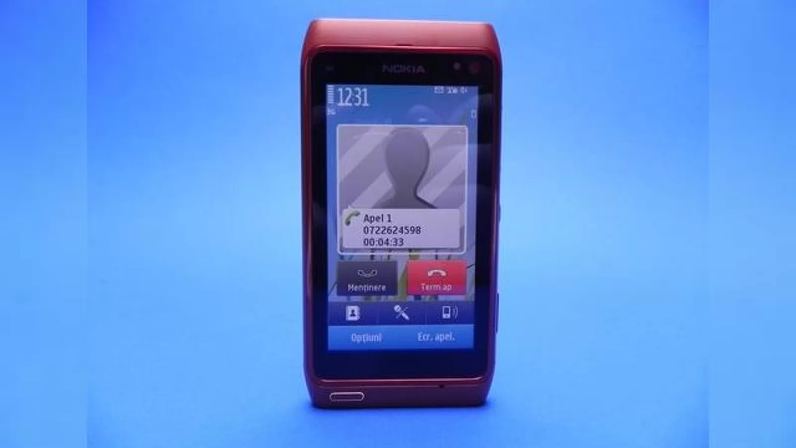 Recenzie Nokia N8: gigantul cameraphone-urilor pe masa de teste Mobilissimo (Video)