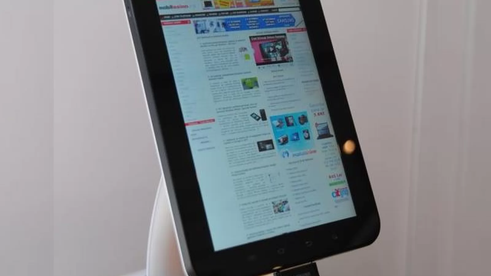 Viața după "butonul porn" de pe Samsung Galaxy Tab; ce surprize ne mai rezervă tableta