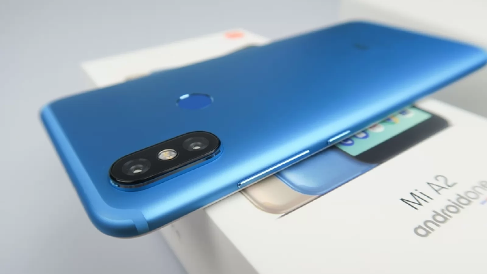 Android 9.0 Pie ajunge pe Xiaomi Mi A2, în varianta stabilă