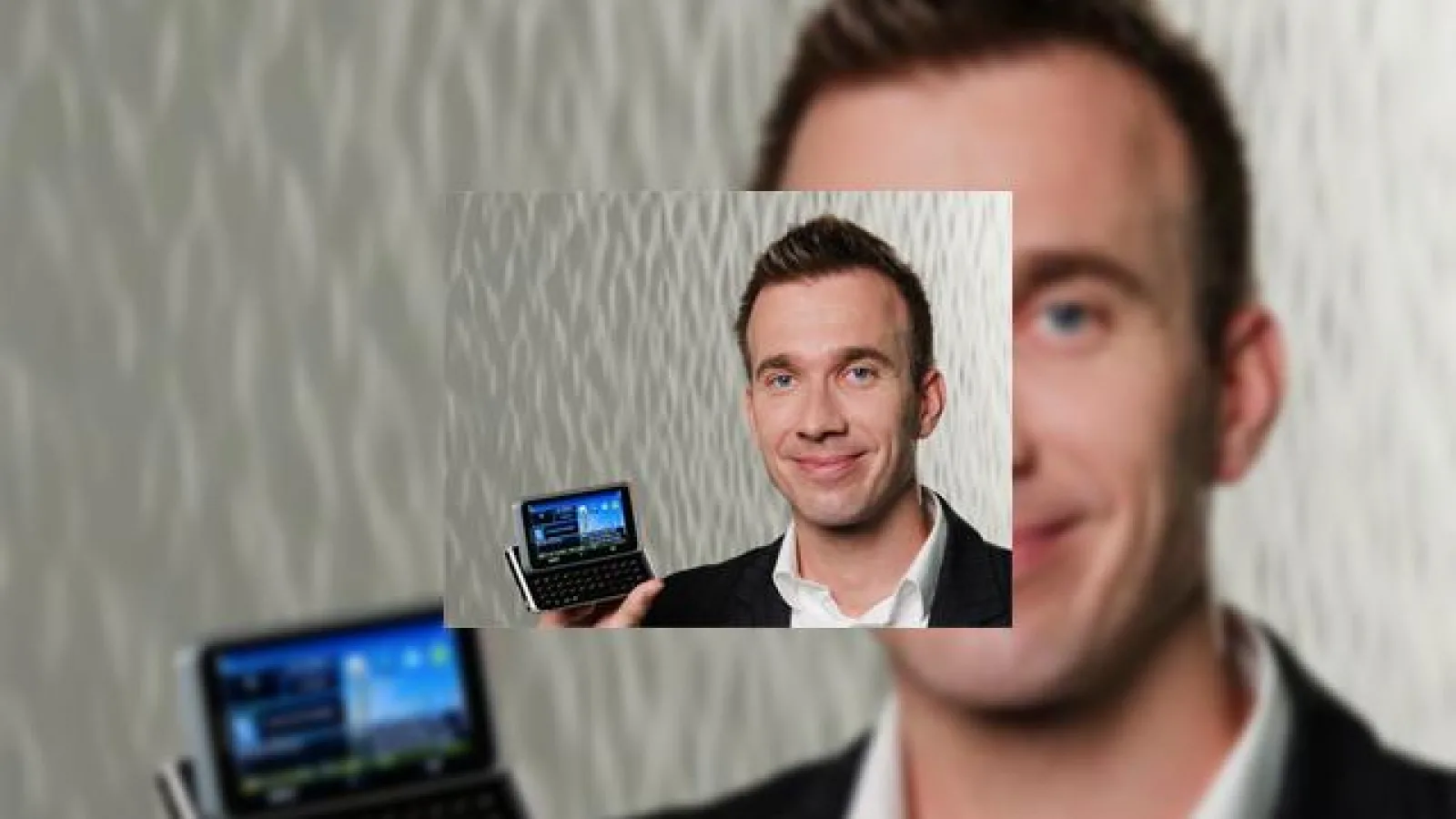 Nokia se adâncește În prăpastia Symbian; OS-ul Îmbătrânit preferat În locul lui MeeGo!
