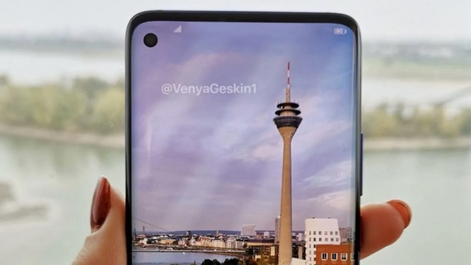 Samsung Galaxy S10 ar putea avea 1 TB stocare, 12 GB RAM în varianta specială 5G Beyond X