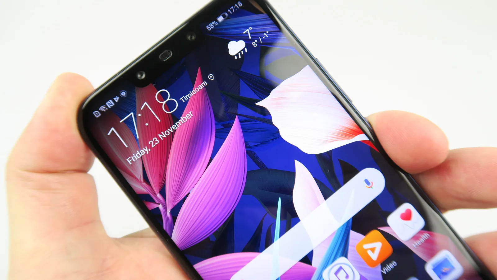 Huawei Mate 20 Lite: OS, UI, aplicaţii în mare neschimbate de la P20 Lite