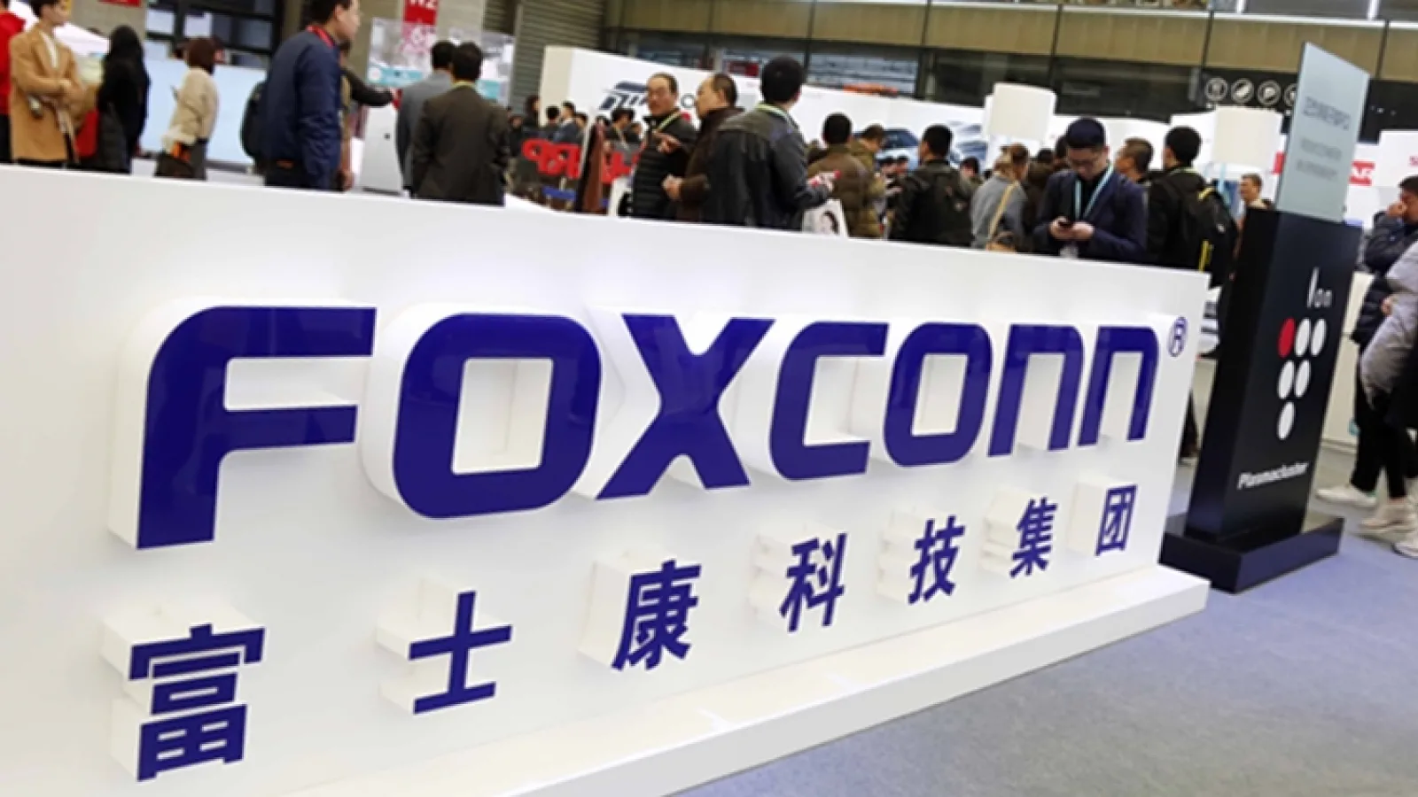Vânzările slabe ale iPhone-urilor din 2018 nu aduc vești bune pentru angajații Foxconn; 50.000 dintre aceștia sunt concediați