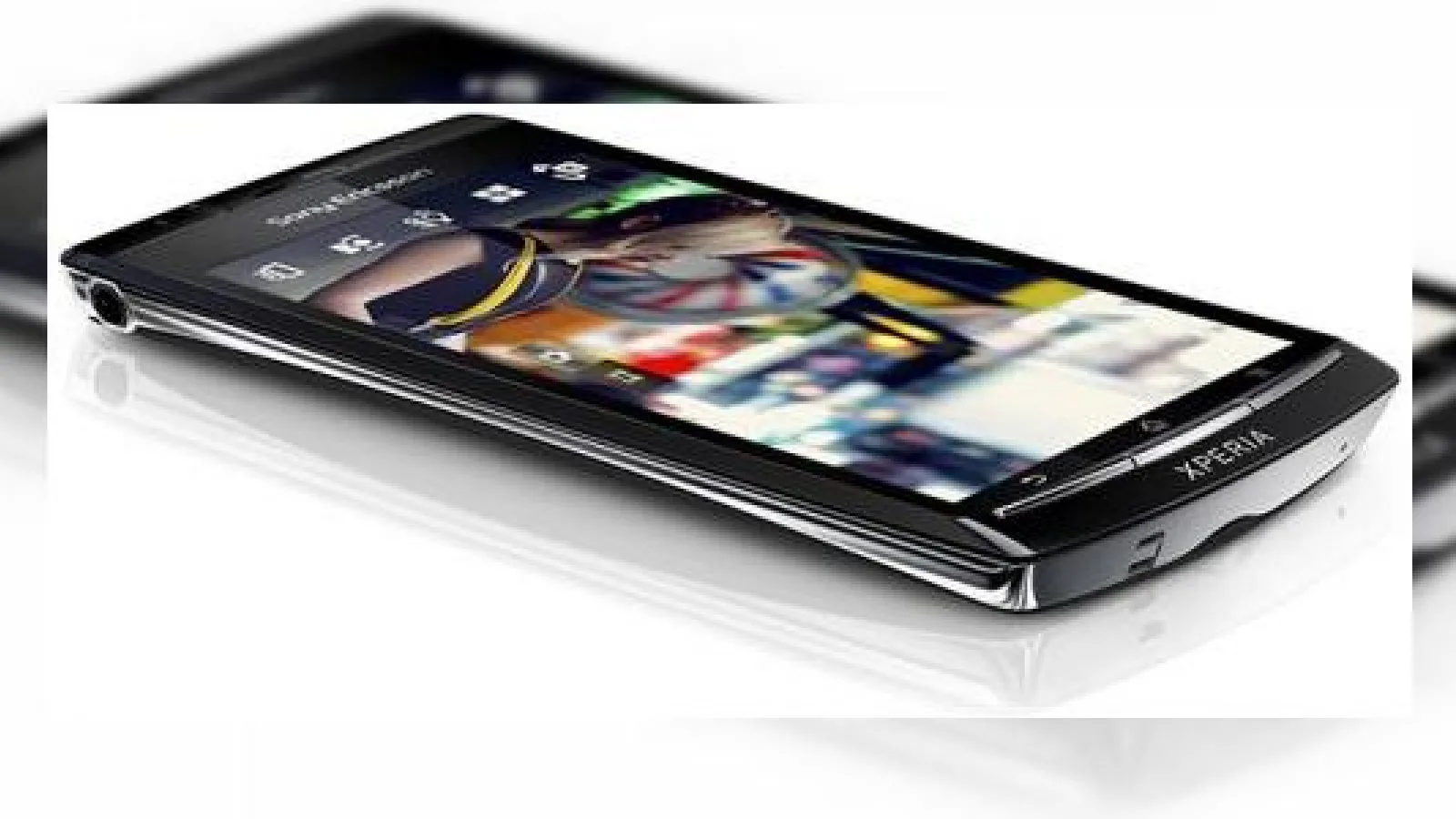 Sony Ericsson Arc face poze incredibile, iată și cum filmează (Video)