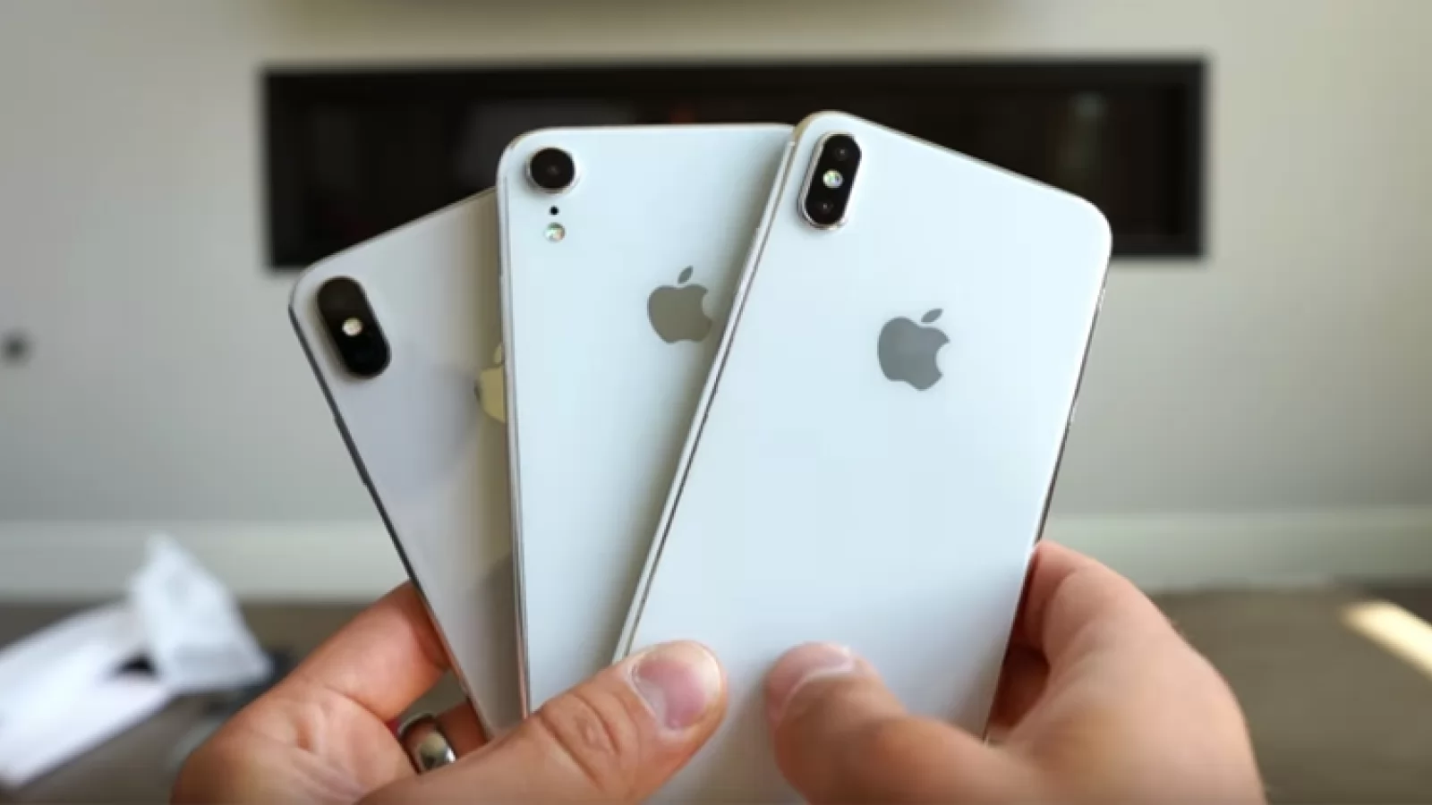 Veniturile generate de iPhone-uri scad cu 15% în primul trimestru din 2019, iar Tim Cook ia o decizie neprevăzută