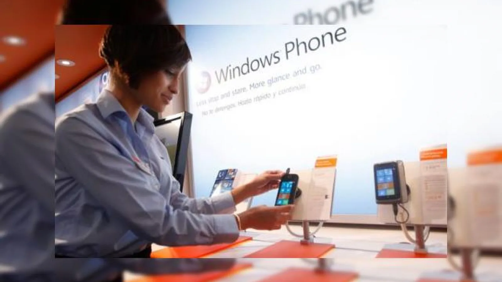 Windows Phone 7, gata de prima actualizare; acum avem și un ghid pentru acest proces