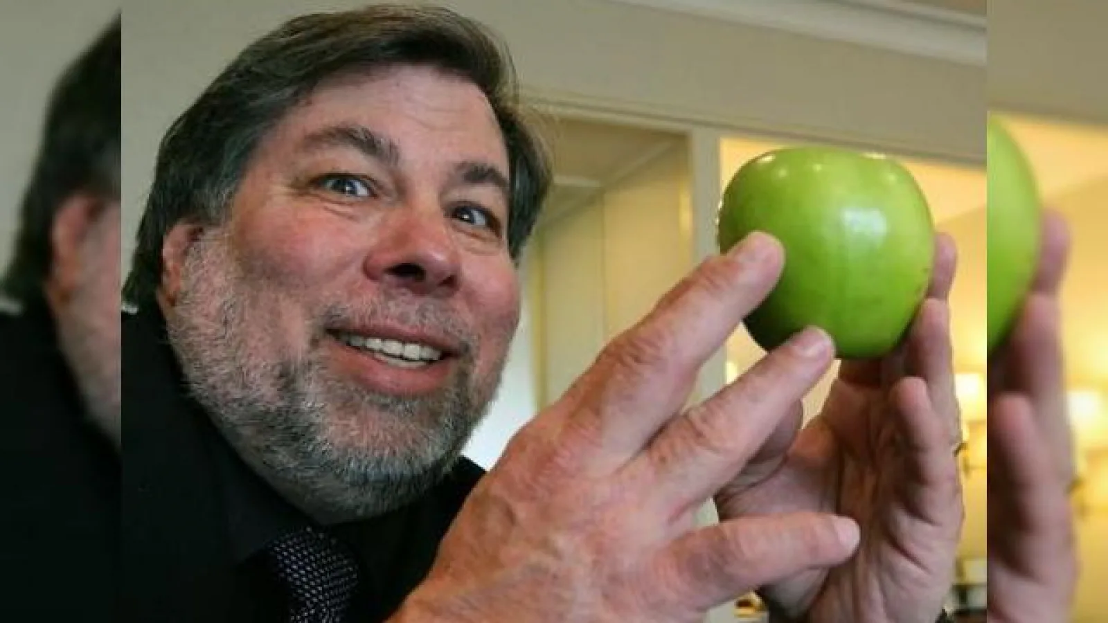 Problemele cu camera au reținut iPhone 4 alb să fie lansat până acum... detalii de la Steve Wozniak