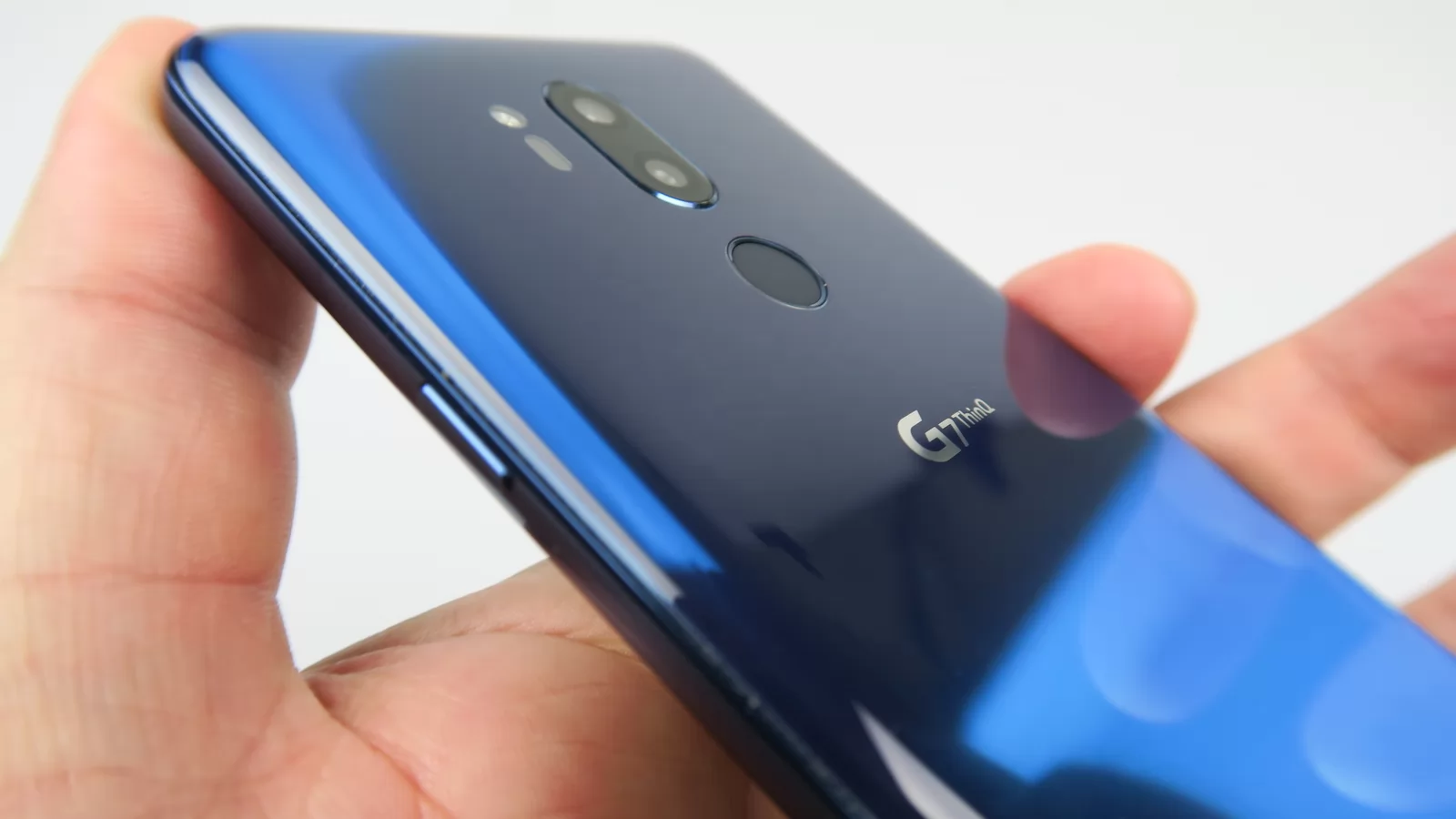 LG G7 ThinQ: Baterie ușor peste aşteptări