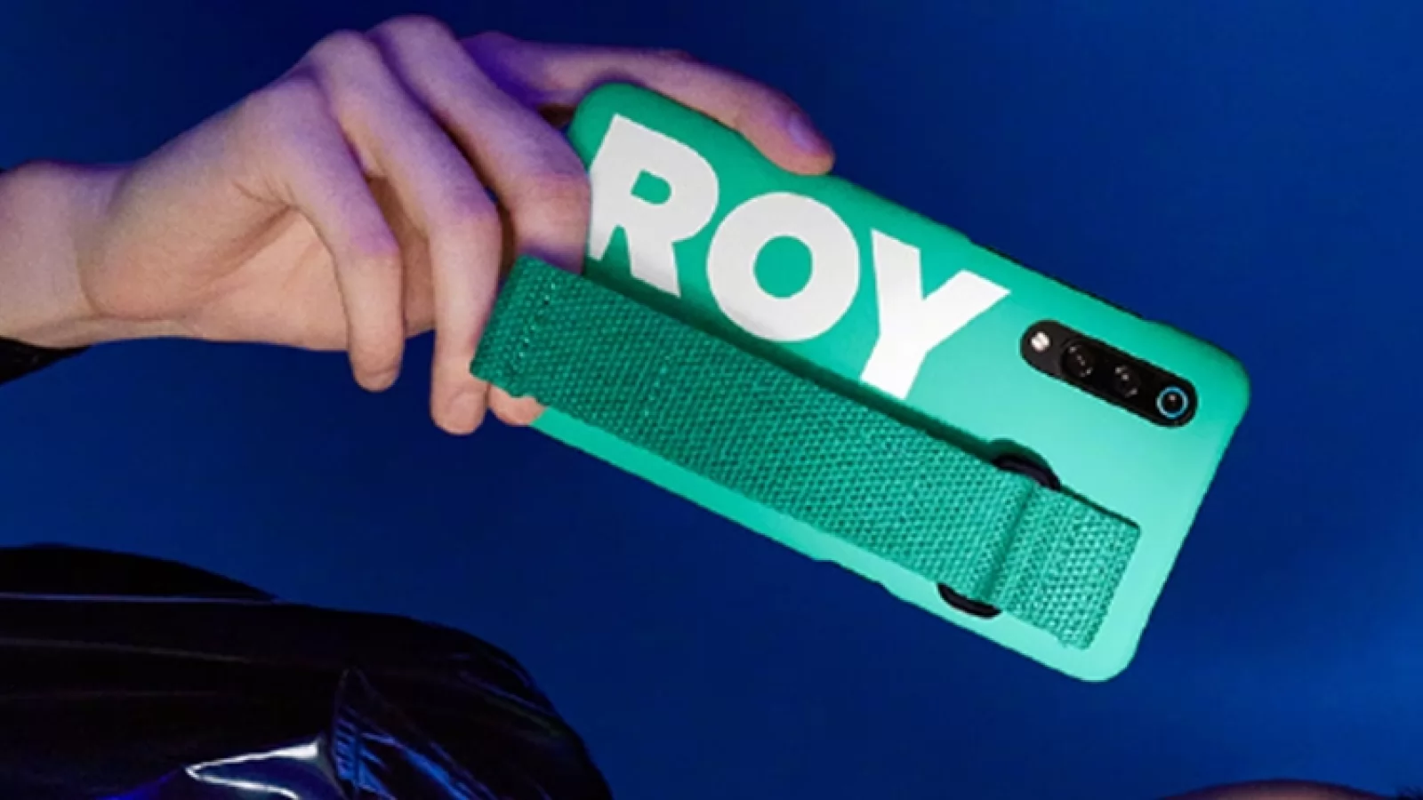 Xiaomi Mi 9 are debutul confirmat pentru data de 20 februarie! Apar teasere oficiale și noi fotografii reale