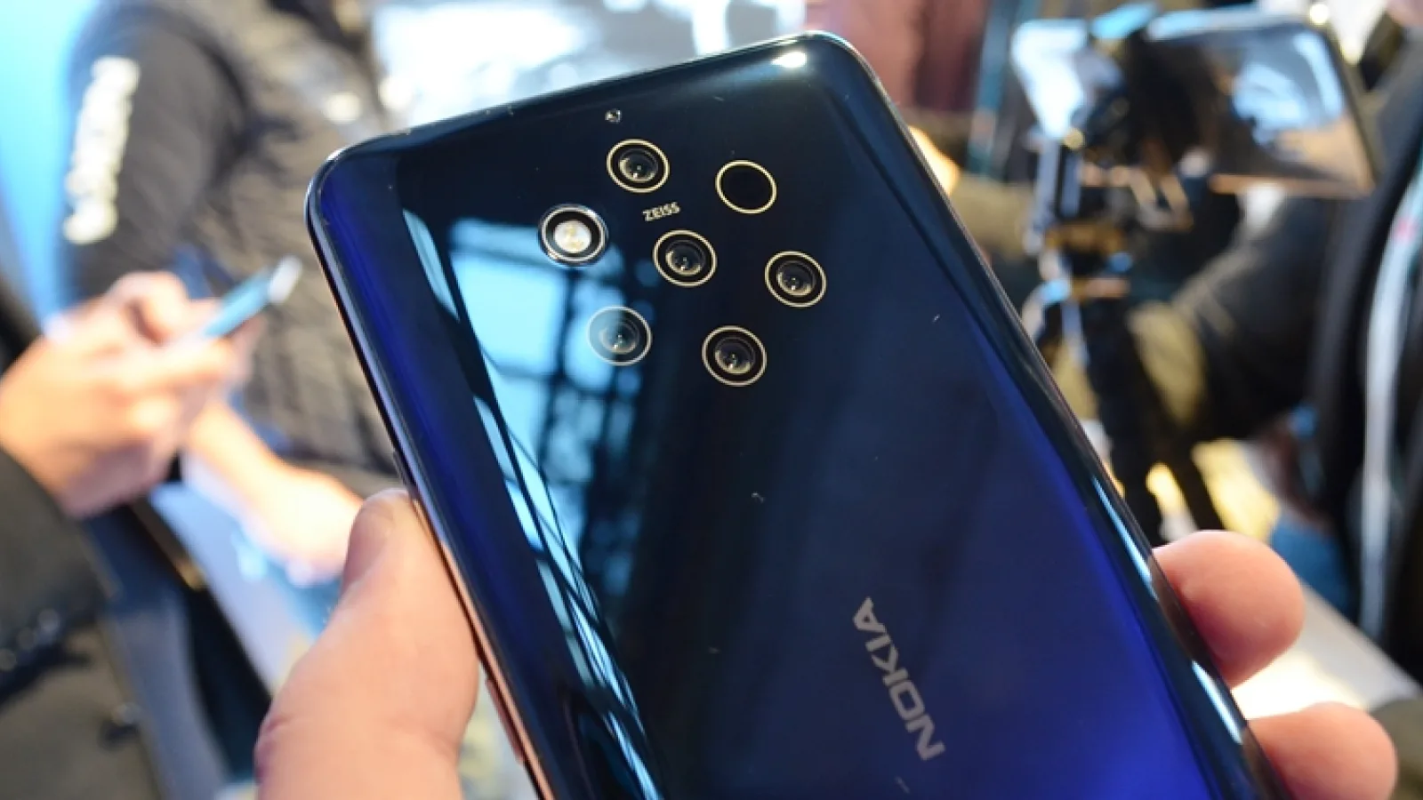 Nokia 9 Pureview îşi dezvăluie noi mostre foto fantastice, în condiţiile cele mai variate