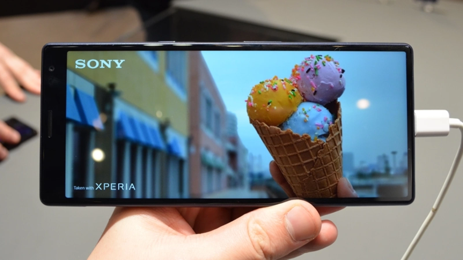 Preț și disponibilitate Sony Xperia 10 Plus în România