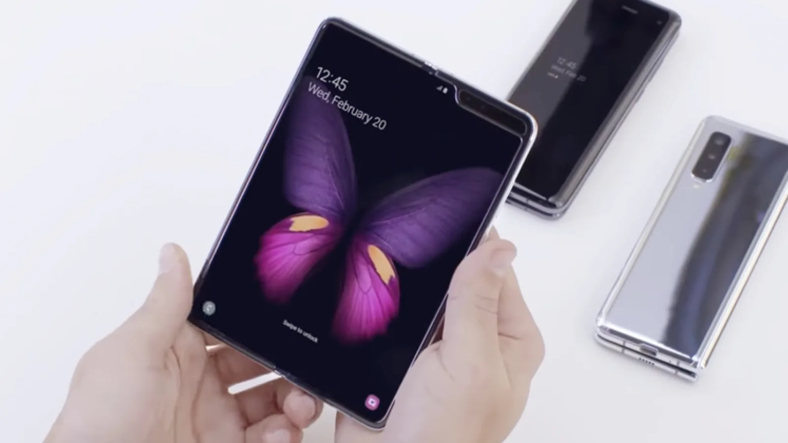 Samsung are în pregătire alte 2 smartphone-uri pliabile; Unul adoptă formatul lui Mate X, iar celălalt de tip clamshell