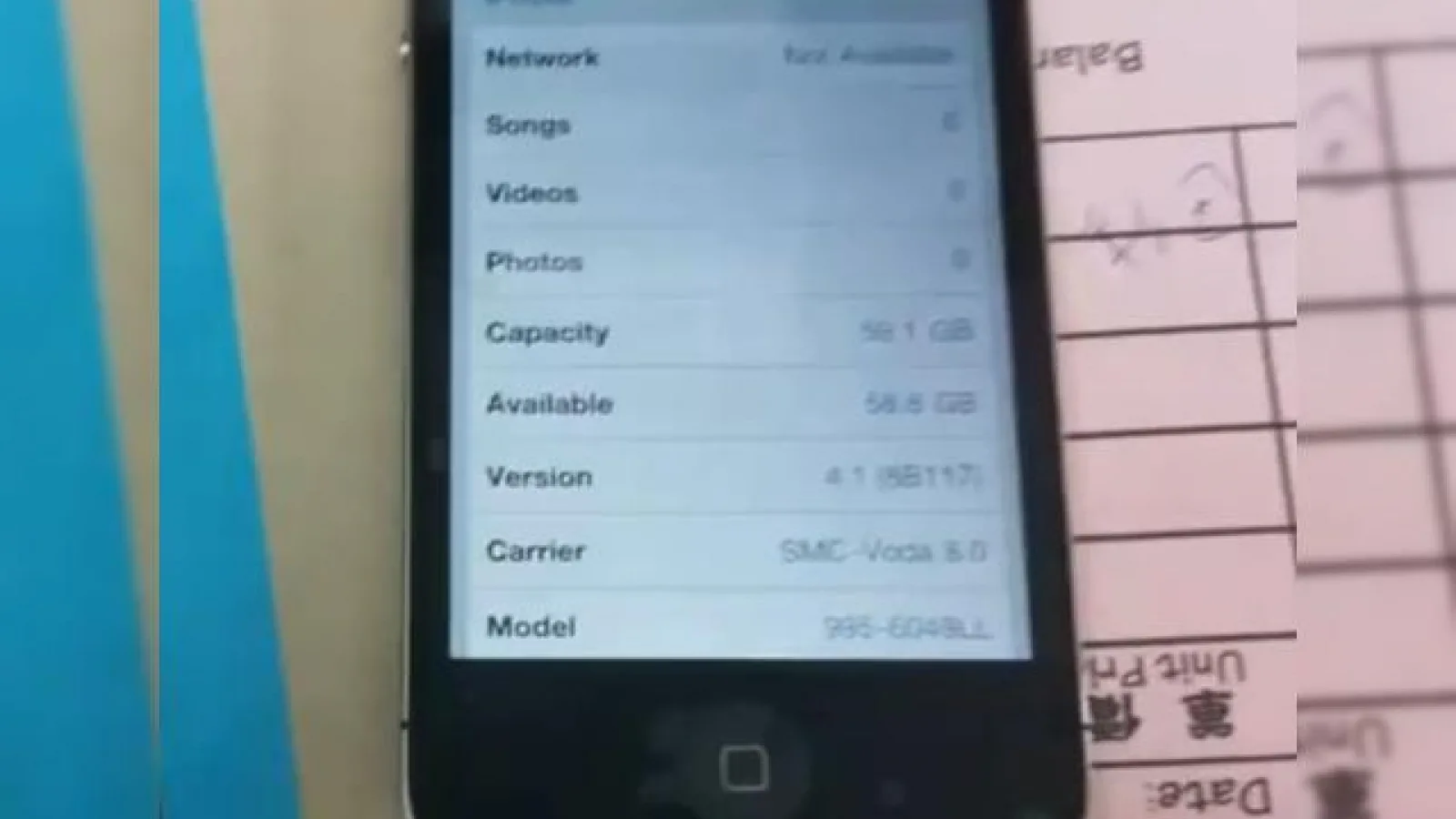 iPhone 4 de 64 GB, surprins de cameră, doar un prototip... (Video)