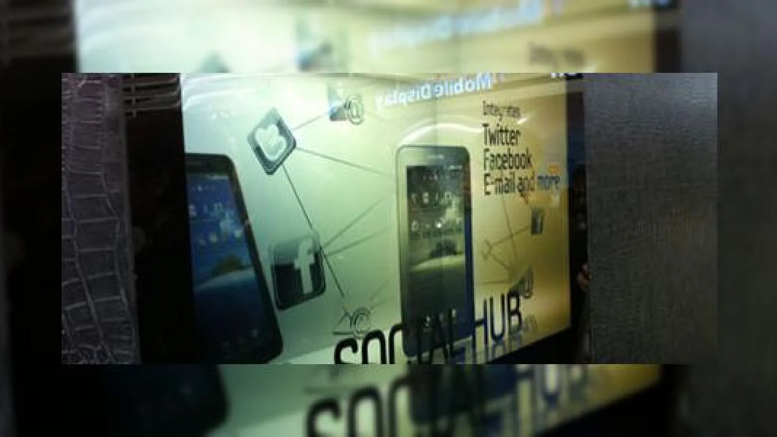 Samsung anunță primele LCD-uri transparente