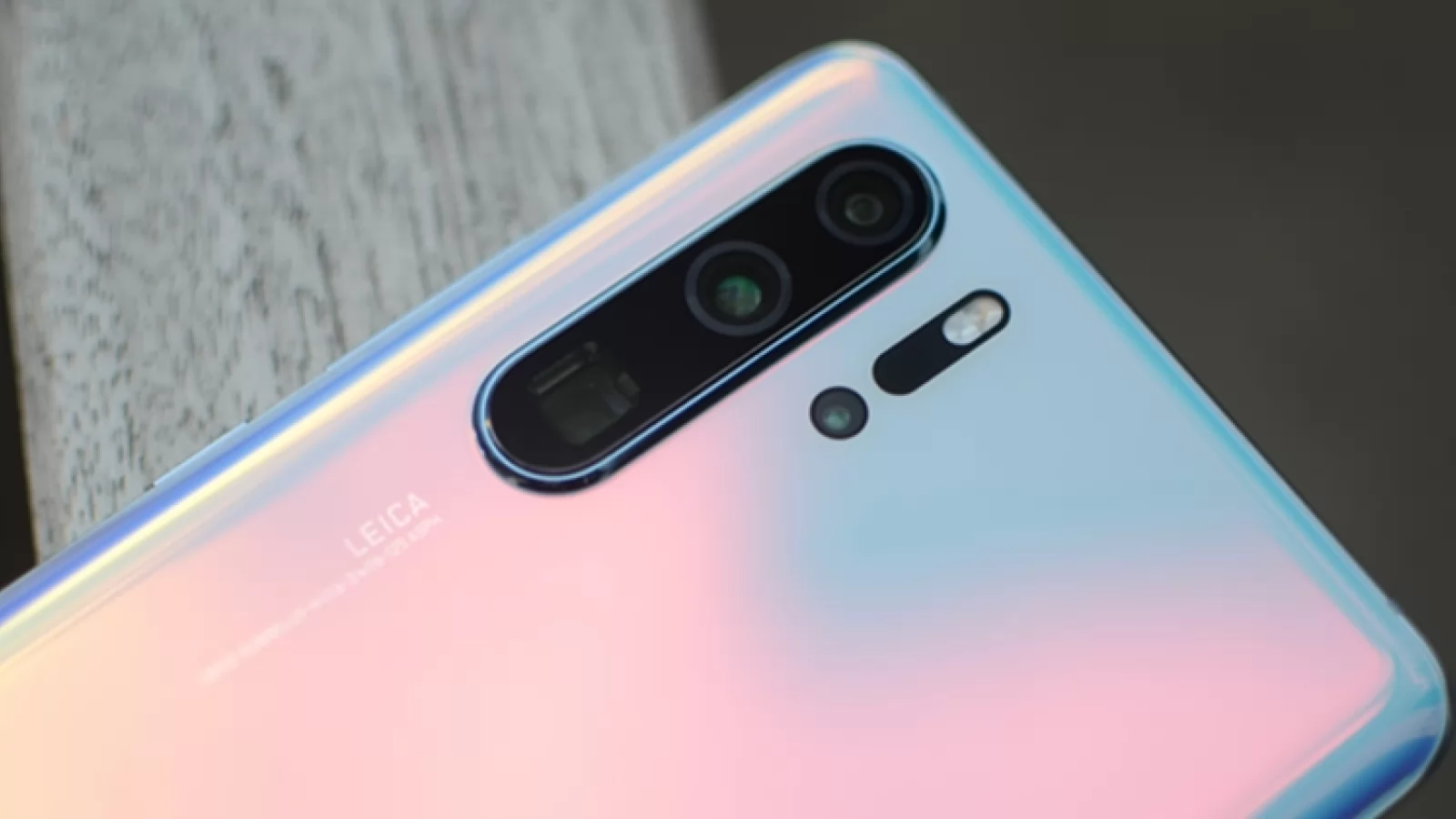 Preț și disponibilitate Huawei P30 Pro în România