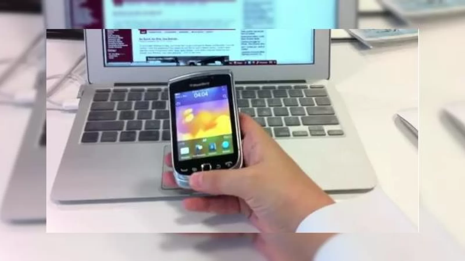 BlackBerry Torch 2, Într-o experiență hands-on clară și detaliată