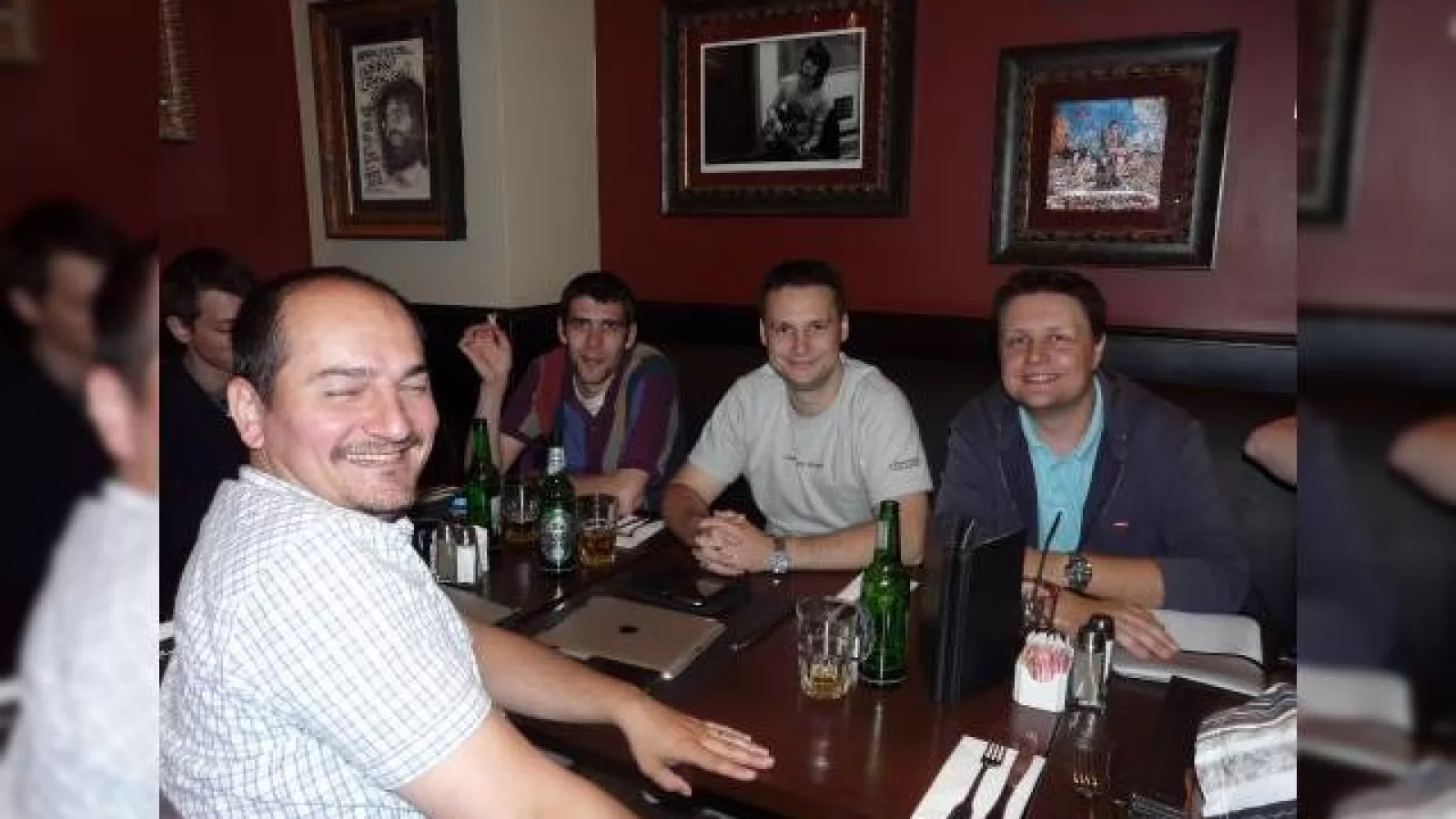 iMeetup București 2011 - Între iGadgeturi, prima tabletă BlackBerry și voie bună (Video)