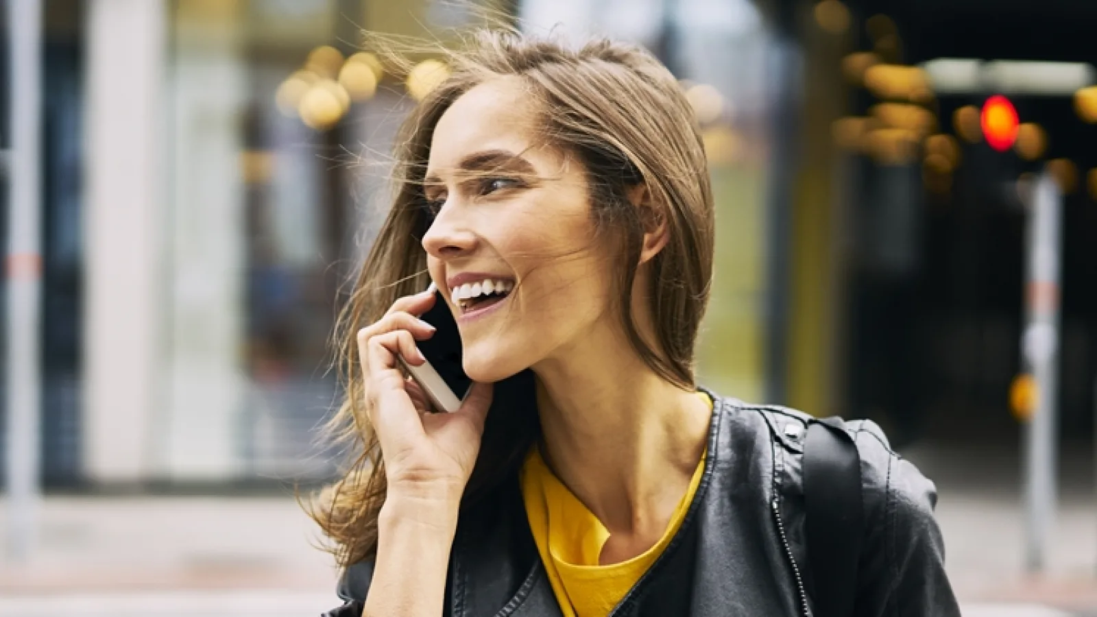 Tarifele pentru apeluri şi mesaje internaţionale europene scad de la 15 mai 2019; Iată detalii de la Vodafone și Orange Romania