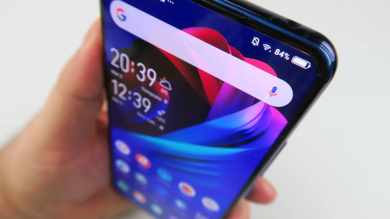 Vivo NEX Dual Display: Conectivitate cu de toate, inclusiv jack audio