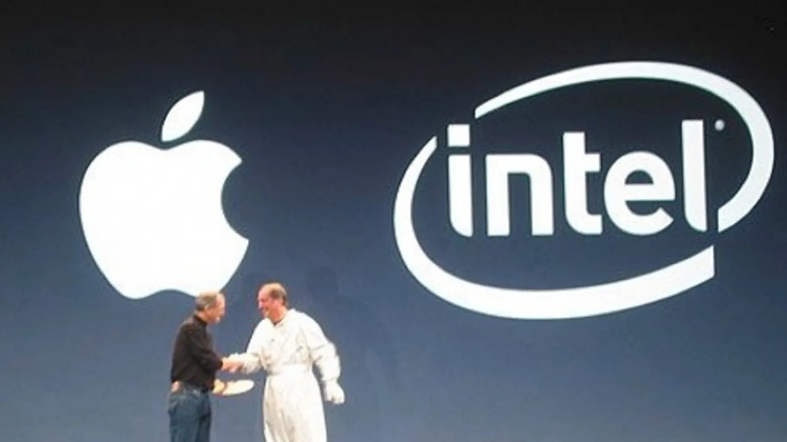 Apple dorea să cumpere o parte din Intel, cea care se ocupă cu cipuri-modem de smartphone; Discuţiile s-ar fi oprit recent