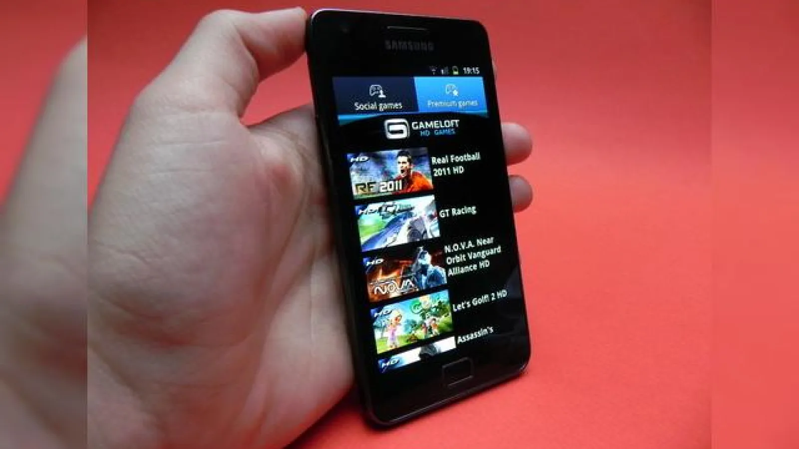 10 motive pentru care să cumperi Samsung Galaxy S II