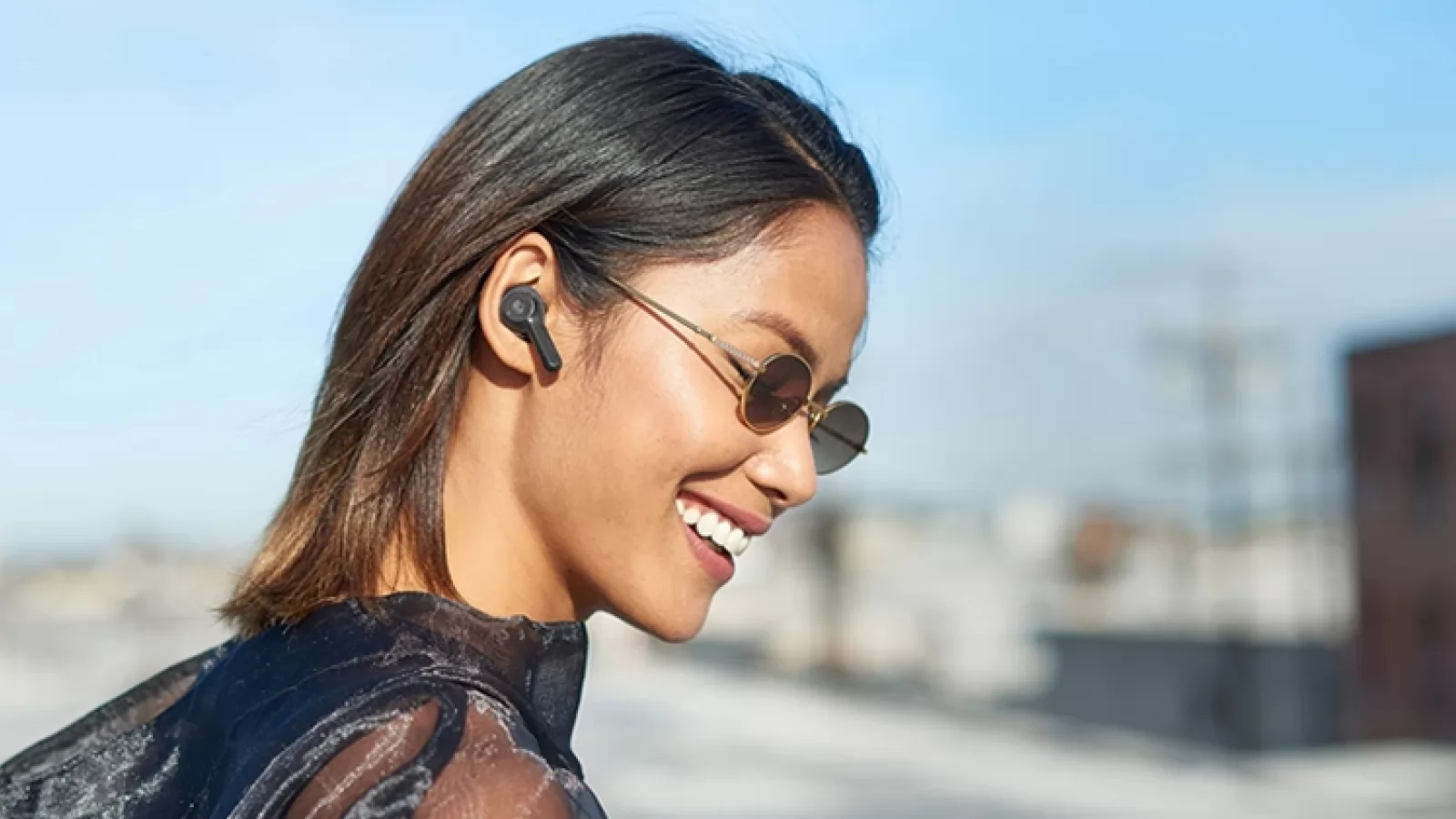 Skullcandy Indy este o nouă pereche de căști wireless cu design ce amintește de Apple AirPods și preț de 80 dolari