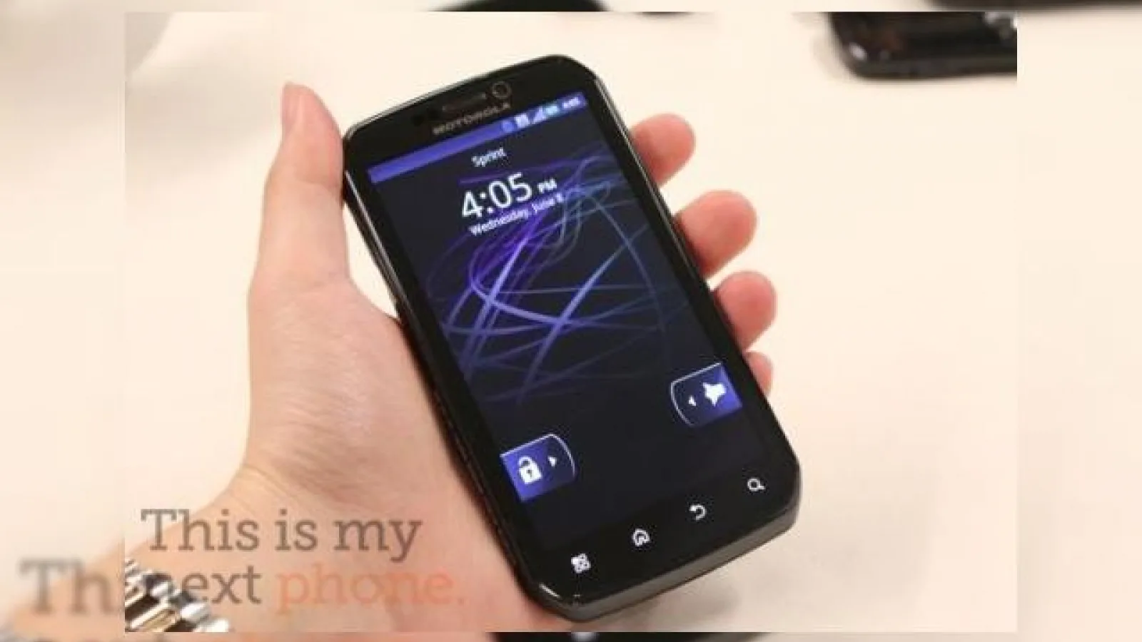 Motorola Photon 4G, geamăn cu HTC Sensation la specificații, dar totuși diferit...