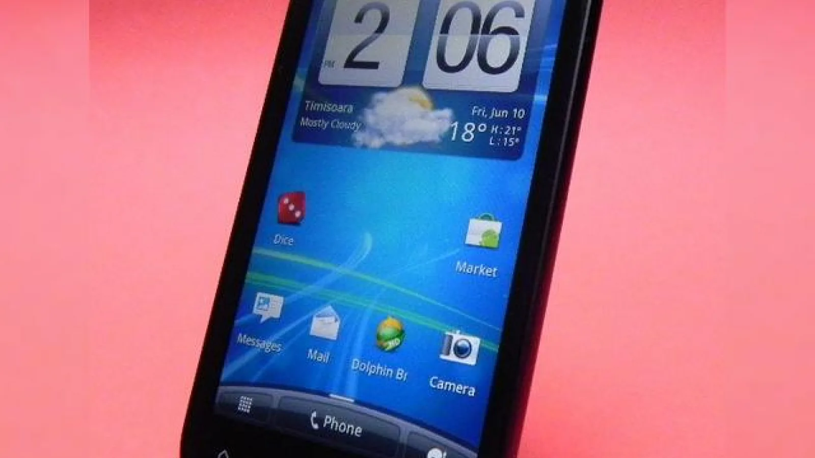 Review HTC Sensation - smartphone-ul de senzație al verii, cu o interfață pe măsură (Video)