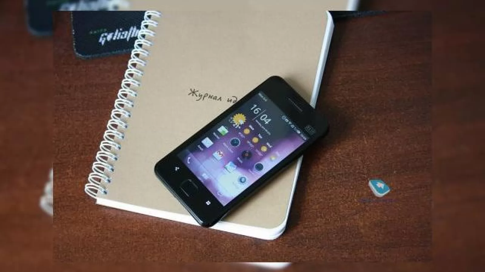 Recenzie Meizu M9 - clona iPhone 4 sau ceva mai mult?