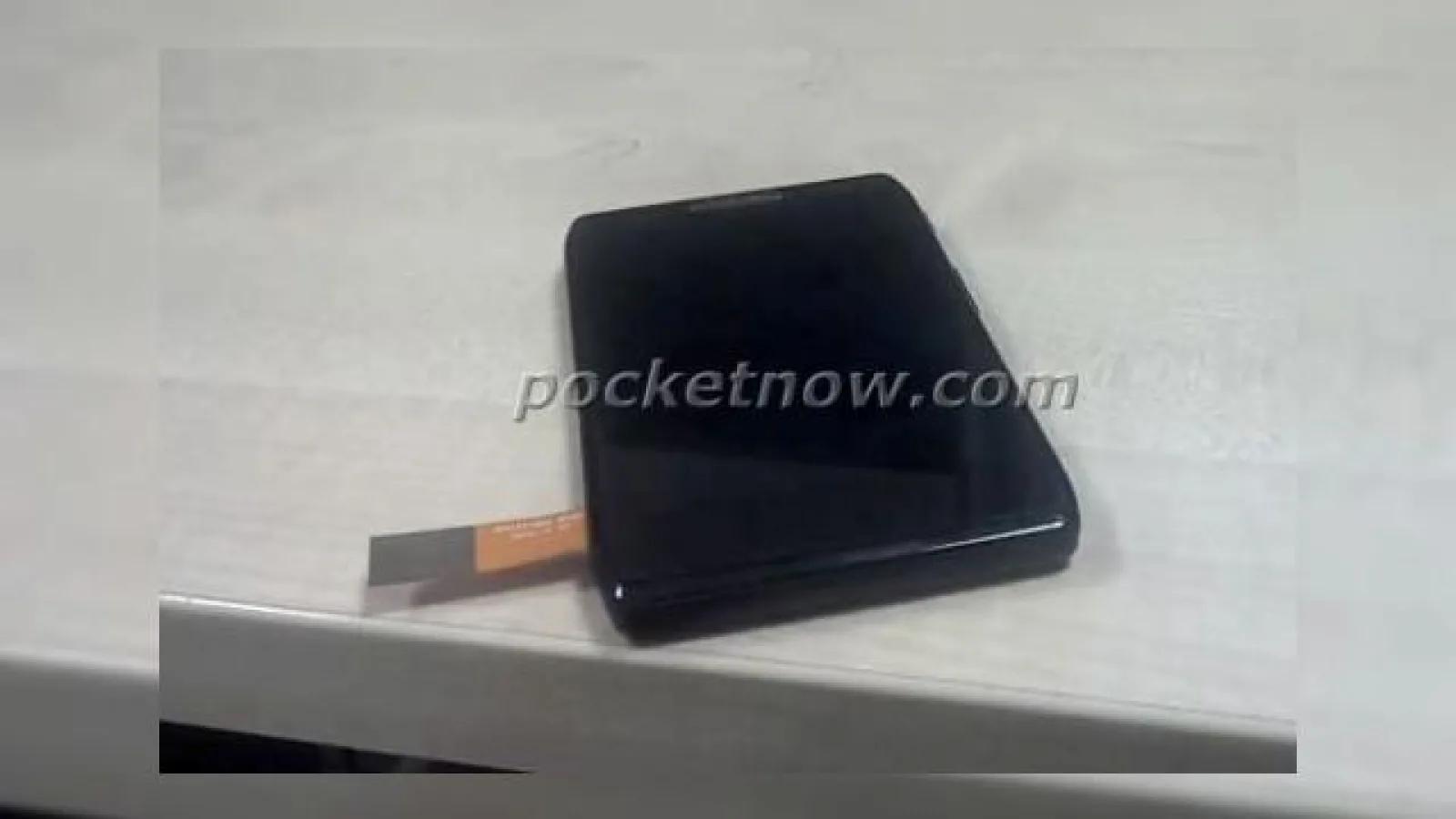 Un nou telefon Motorola misterios Își face apariția Într-o primă imagine - Nexus 3?
