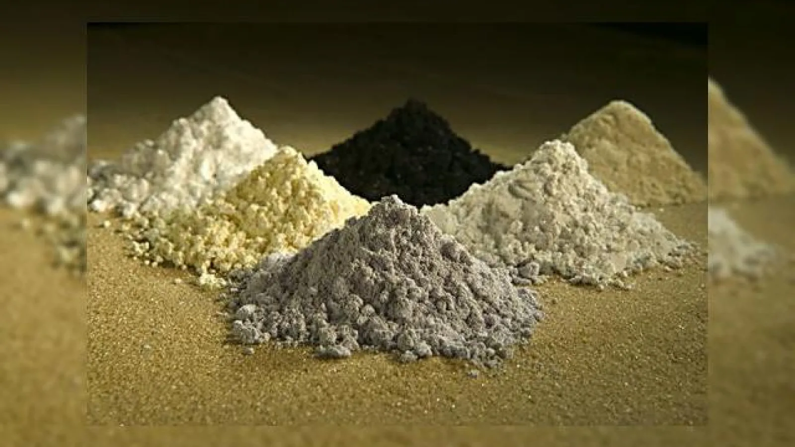 Japonia dă lovitura! Minerale rare descoperite În Pacific, indispensabile pentru producția de electronice
