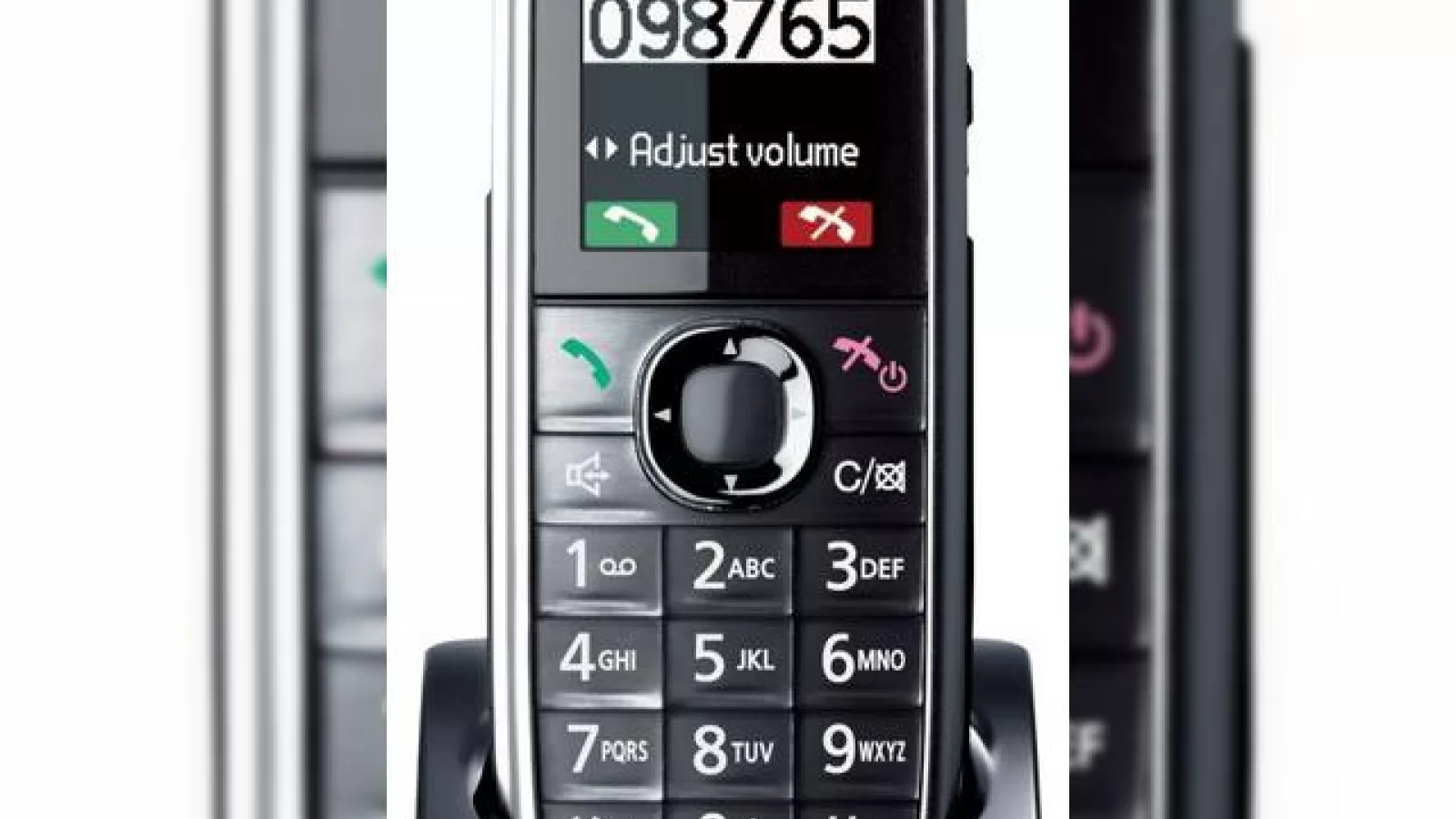 Telefon pentru persoanele În vârstă, acum În oferta Vodafone România - Panasonic KX-TU301