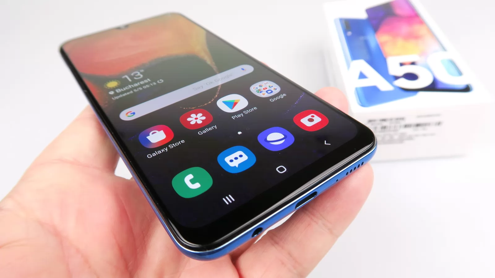 Samsung Galaxy A50: Hardware midrange excelent pentru 2019